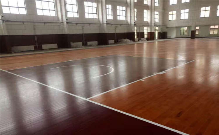 俄勒岡松木地板籃球館每平米價格