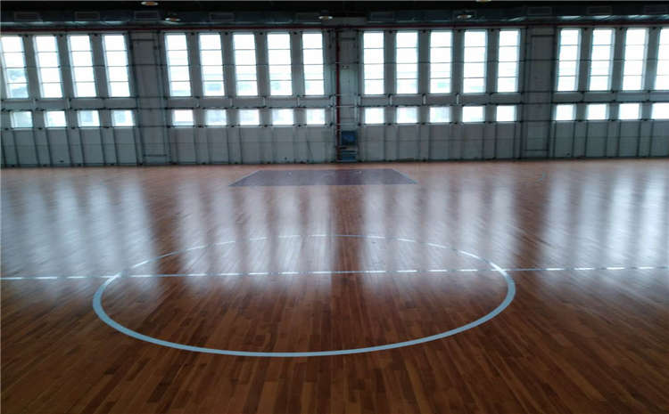 運(yùn)動(dòng)木地板價(jià)格