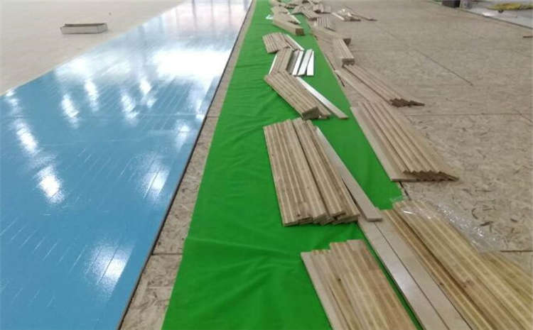 籃球場木地板價格是多少？